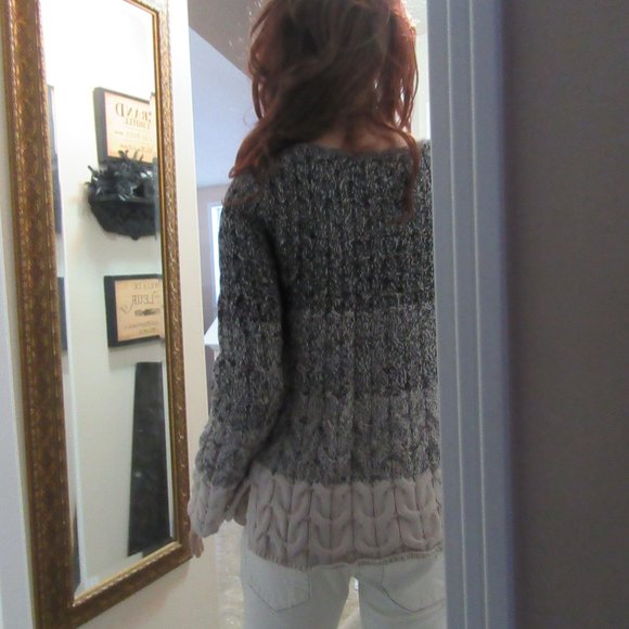 Ladies size Medium Cotton Sweater - Picture 6 of 8